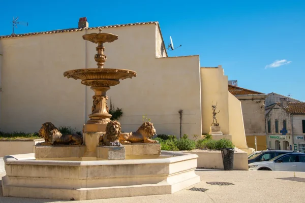 Fontaine aux lions de Bellegarde